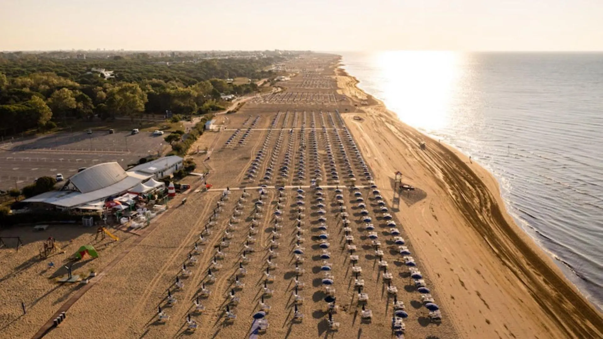 Flat A Stones Throw From The Centre Of Bibione Apartment Italy